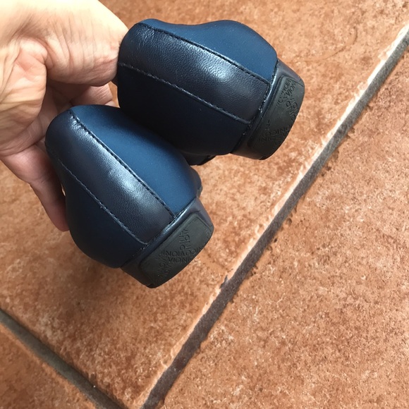 Vionic navy textile flats shoes size 7.5 - Picture 12 of 15